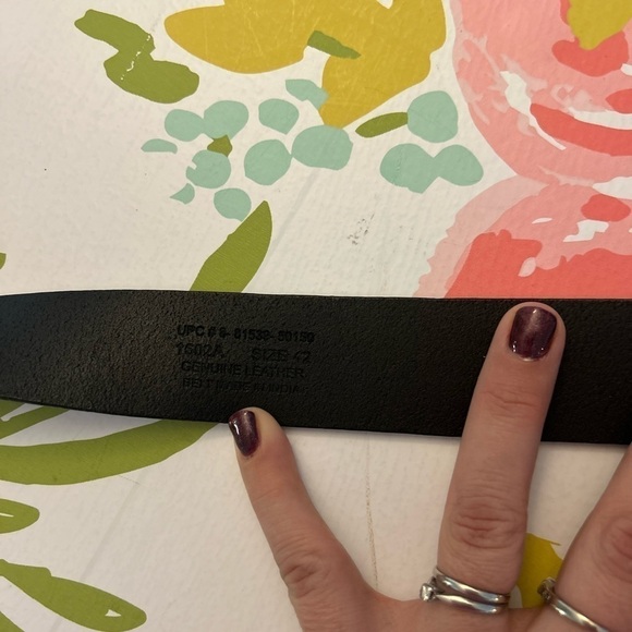 Men's black genuin leather size 42 belt - Picture 2 of 6